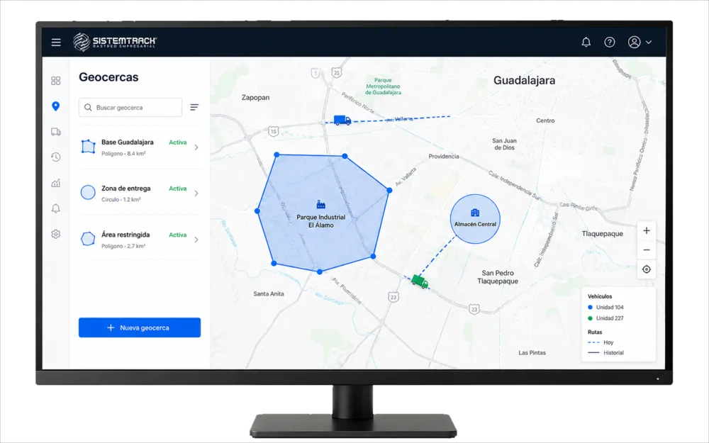 Pantalla de geocercas de Sistemtrack con zonas dibujadas sobre el mapa de Guadalajara